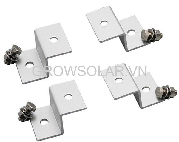 pat-z Pat Z dẹp dưới pin năng lượng mặt trời